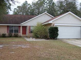 6587 Starboard Dr, Milton, FL 32570