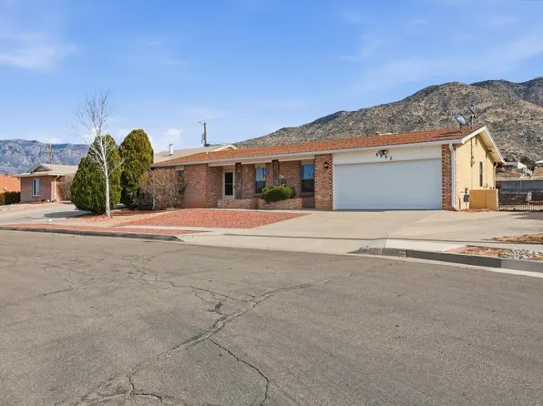 2600 Eastridge Dr NE, Albuquerque, NM 87112