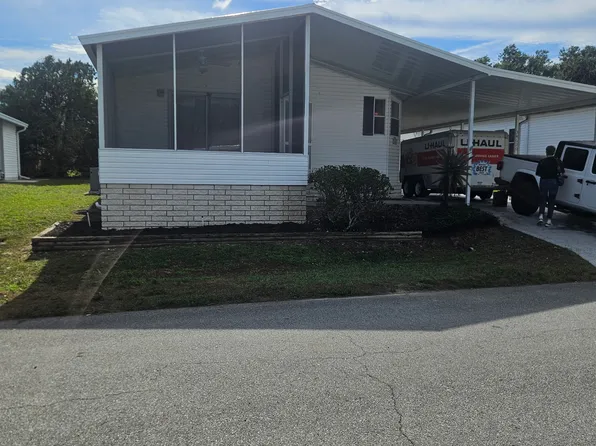34620 Yellow Parrot Dr, Zephyrhills, FL 33541