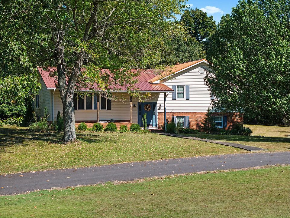 1st image of 155 Christopher Rd