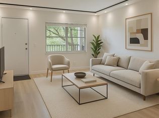 850 SW 133rd Ter APT 205B, Pembroke Pines, FL 33027