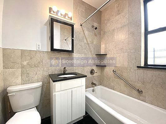 5th image of 850 W 176th St APT 2A