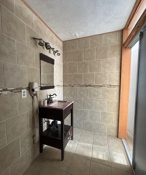 6744 Willowbrook Dr #7 — Photo 16