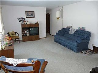 5th image of 259 3rd St S