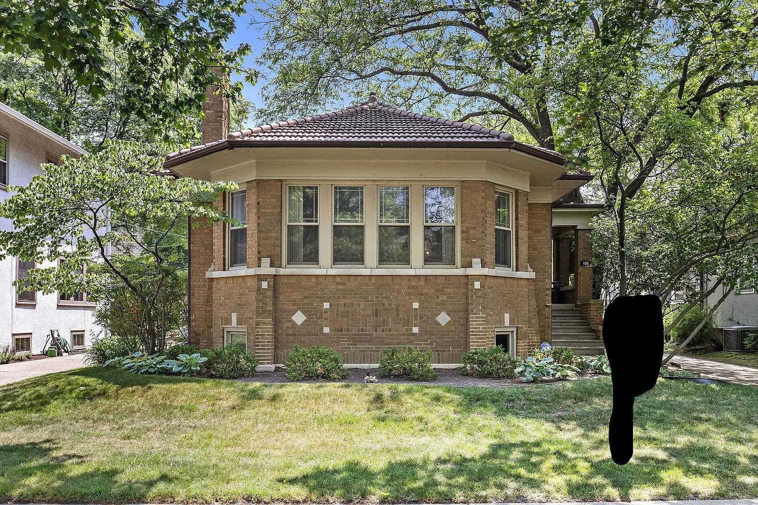 106 4th St photo 1