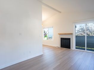 524-528 Lewis Ln, Pacifica, CA 94044