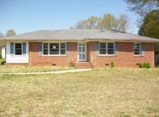 250 E Wright St, Winder, GA 30680