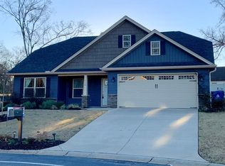 110 Granite Ct, Greenwood, SC 29649
