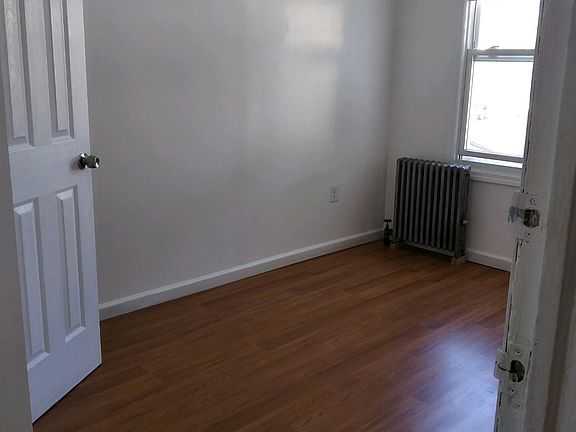 2nd image of 7817 90th Ave