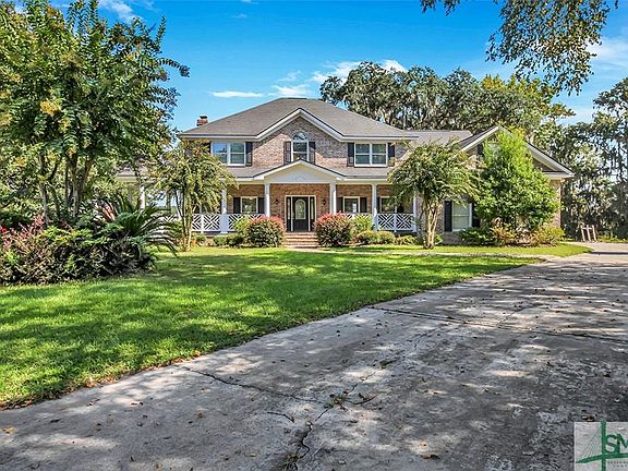 2nd image of 316 Lakeshore Dr