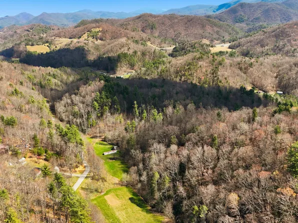 Stockton Rd, Flag Pond, TN 37657