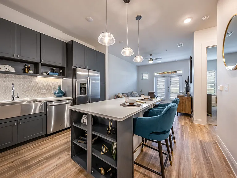 6811 Old Bee Caves Rd — Photo 18