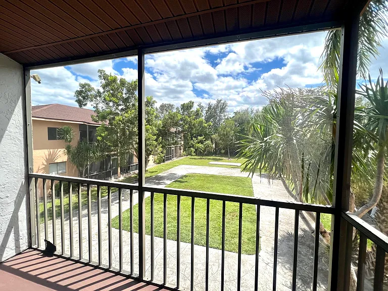 2650 Park Windsor Dr #106 — Photo 13