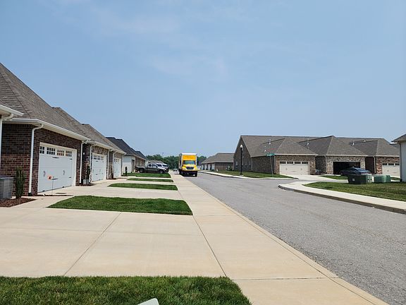 5th image of 1672 Foston Ln