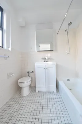 Rented by (Legacy) NY Quality Living Uptown | media 25