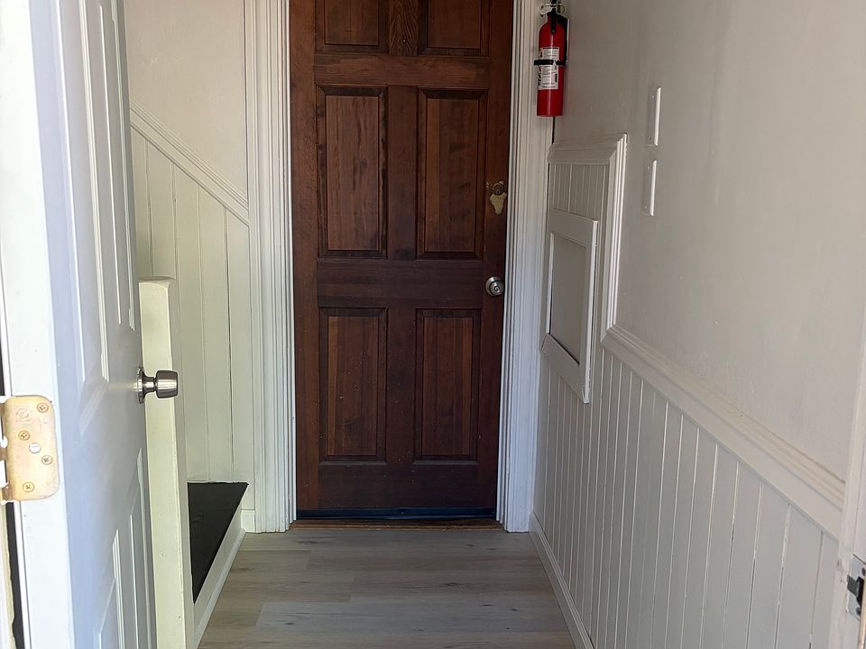 entryway inside
