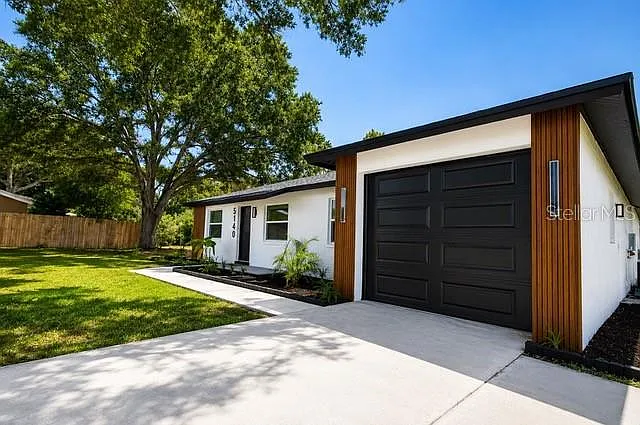 3 bed, 2.0 bath, 1248 sqft, $2,600 — Photo 3