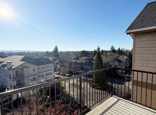 645 NW Falling Waters Ln Unit 402, Portland, OR 97229