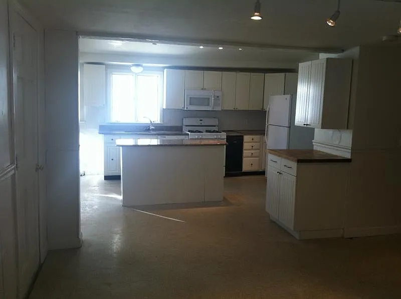 1st floor kitchen