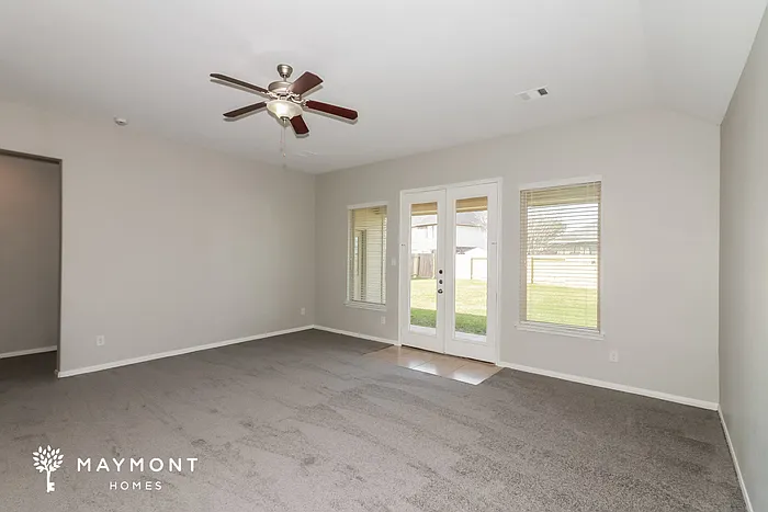 3526 Cambridge Falls Dr — Photo 3