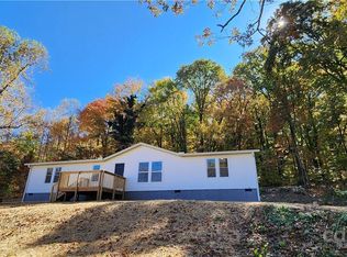 5 Shirleys Way, Leicester, NC 28748