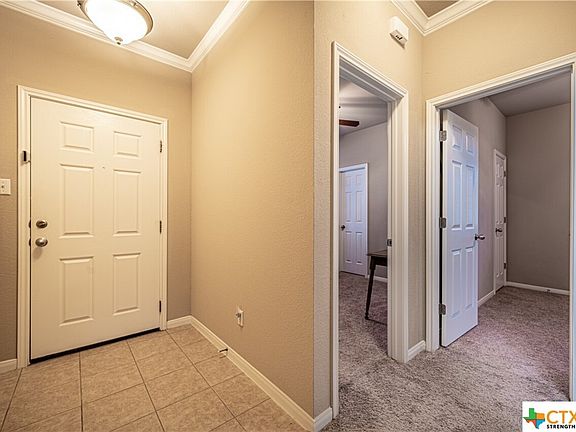5th image of 516 Parkfield Ln