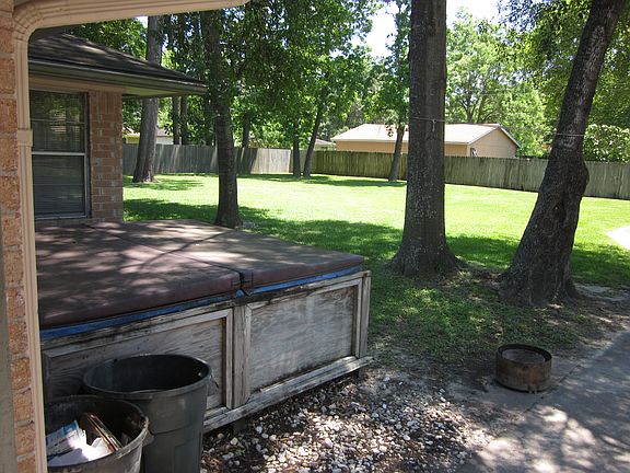 4th image of 2710 Rosebury Dr