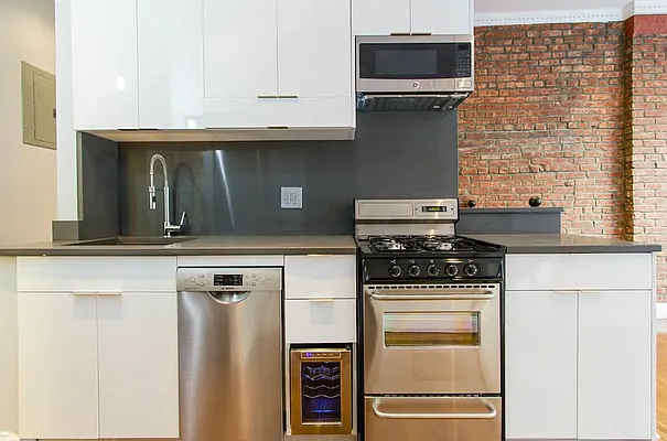 Rented by REAL New York | media 1