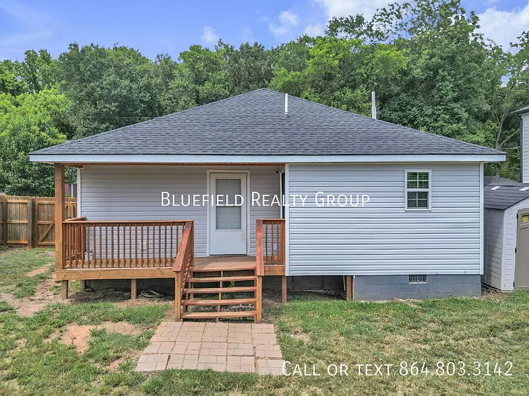47 Spartanburg St — Photo 23
