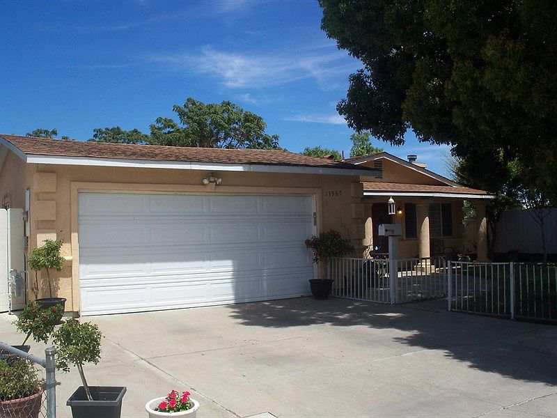 2nd image of 13968 S Montezuma Way