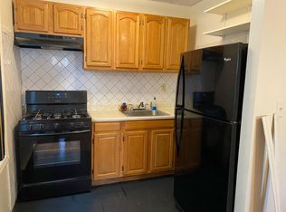 640 Osborn St APT 1, Brooklyn, NY 11212