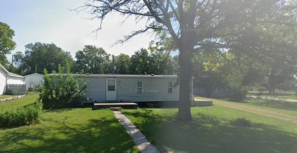 2012 Clifton Ave