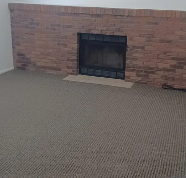 4517 S 950 W — Photo 2