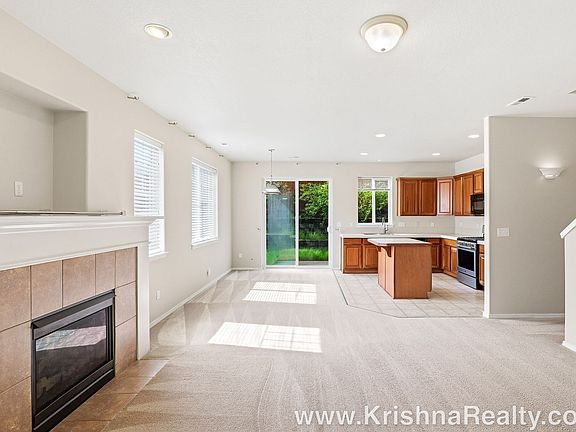 4th image of 21763 SW Vintner Ln