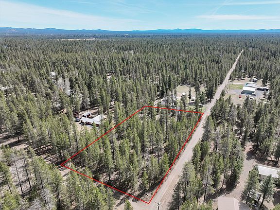 2nd image of 52240 Dustan Rd