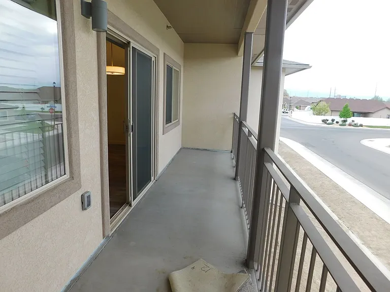 662 Brookwillow Dr — Photo 11