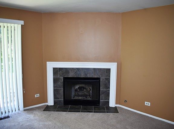 3rd image of 1300 Woodside Ct Unit A1