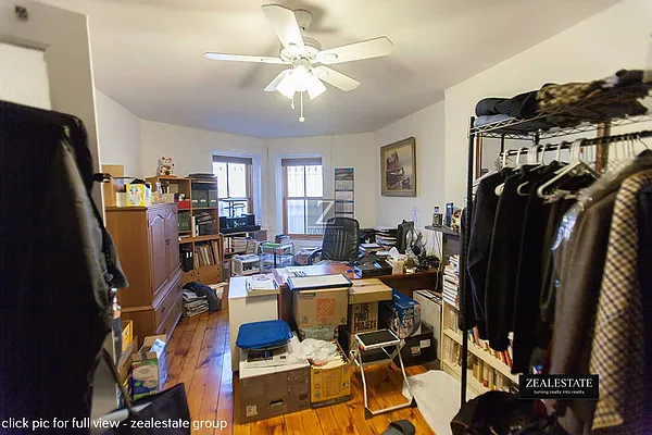 Rented by ZealEstate Group Inc | media 15