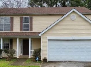 1106 Village Crk, Jonesboro, GA 30238