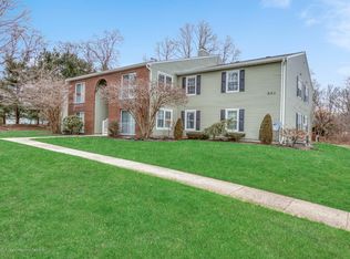 501 Harding Rd APT 6, Freehold, NJ 07728