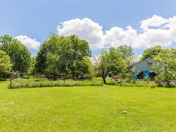 2nd image of 5751 Reserve Ln