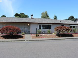 16055 SW Queen Victoria Pl, King City, OR 97224