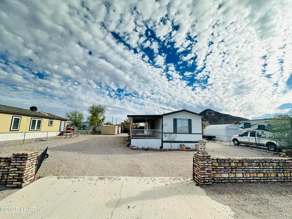 661 W Granada Dr, Quartzsite, AZ 85346