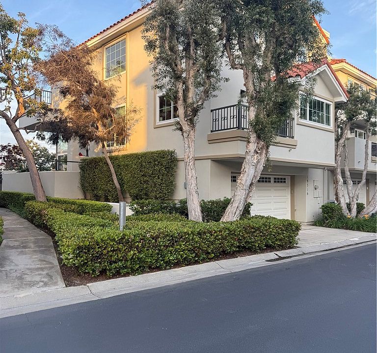 1st image of 19316 Sawgrass Ln
