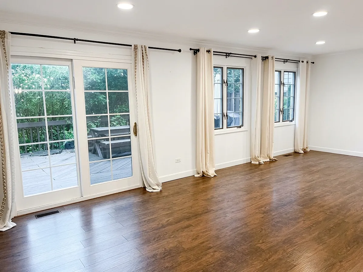 3 bed, 2.5 bath, 2144 sqft, $3,750 — Photo 4