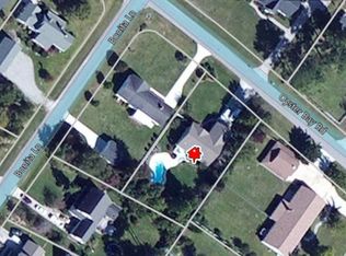 101 Oyster Bay Rd, Swansboro, NC 28584