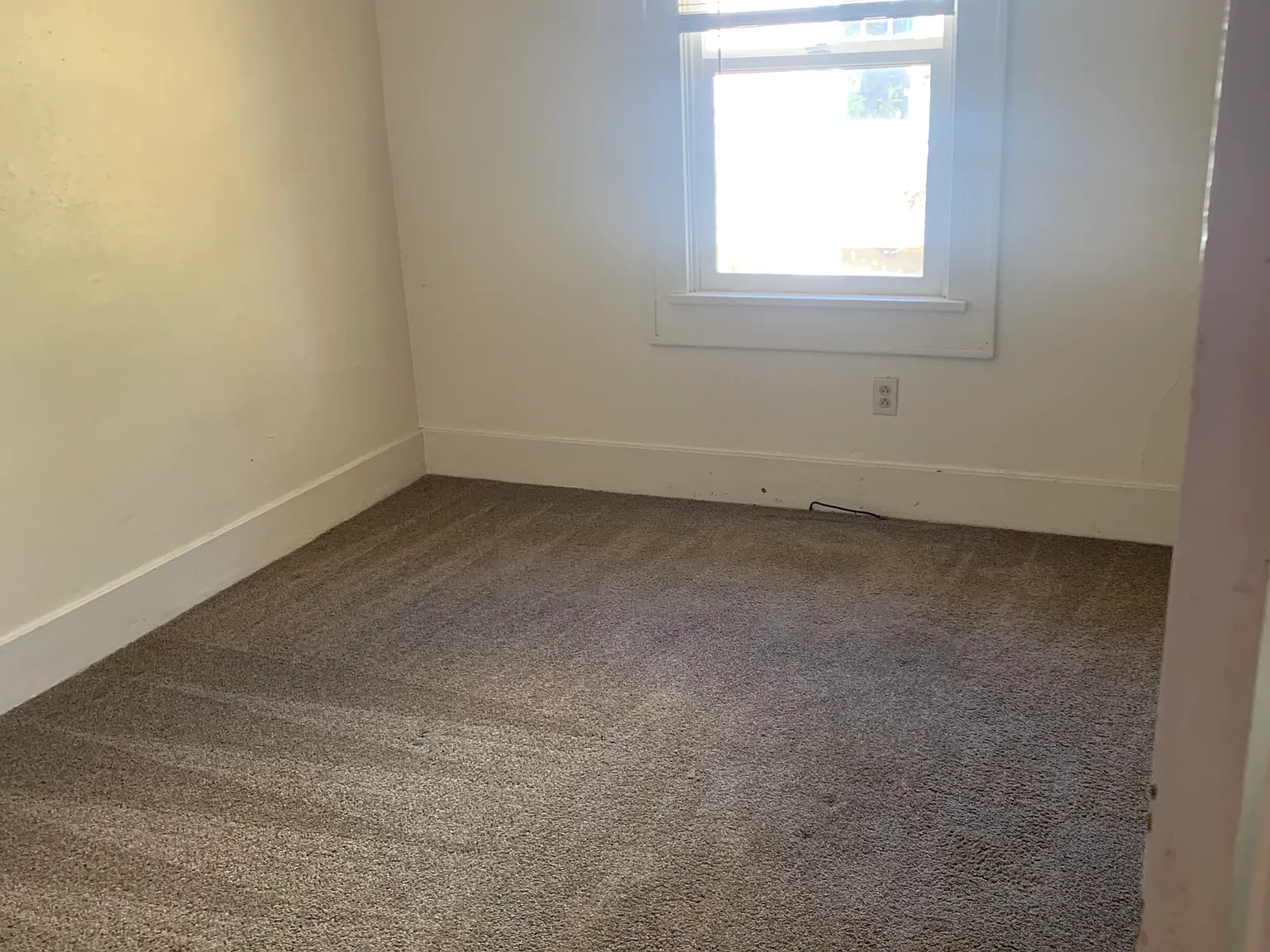 1 bed, 850 sqft, $1,295 — Photo 4