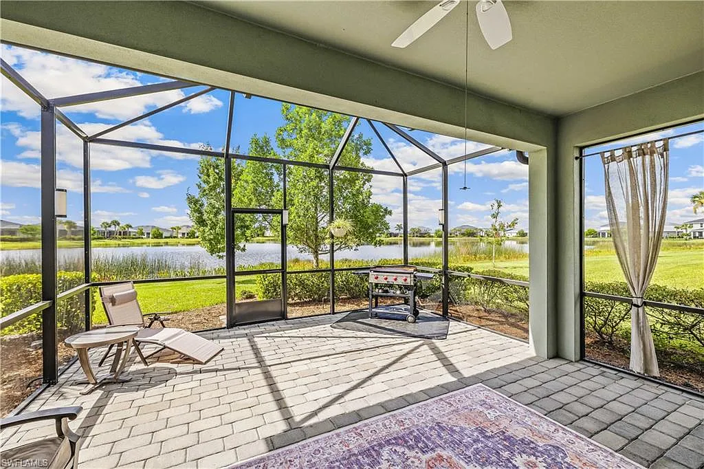 3 bed, 3.0 bath, 1850 sqft, $5,500 — Photo 1