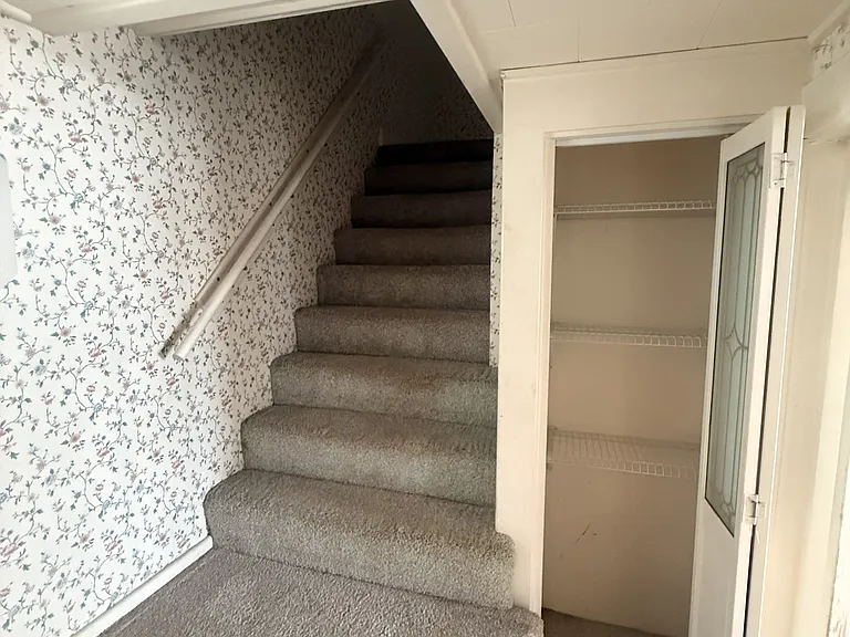 30 Main St — Photo 28