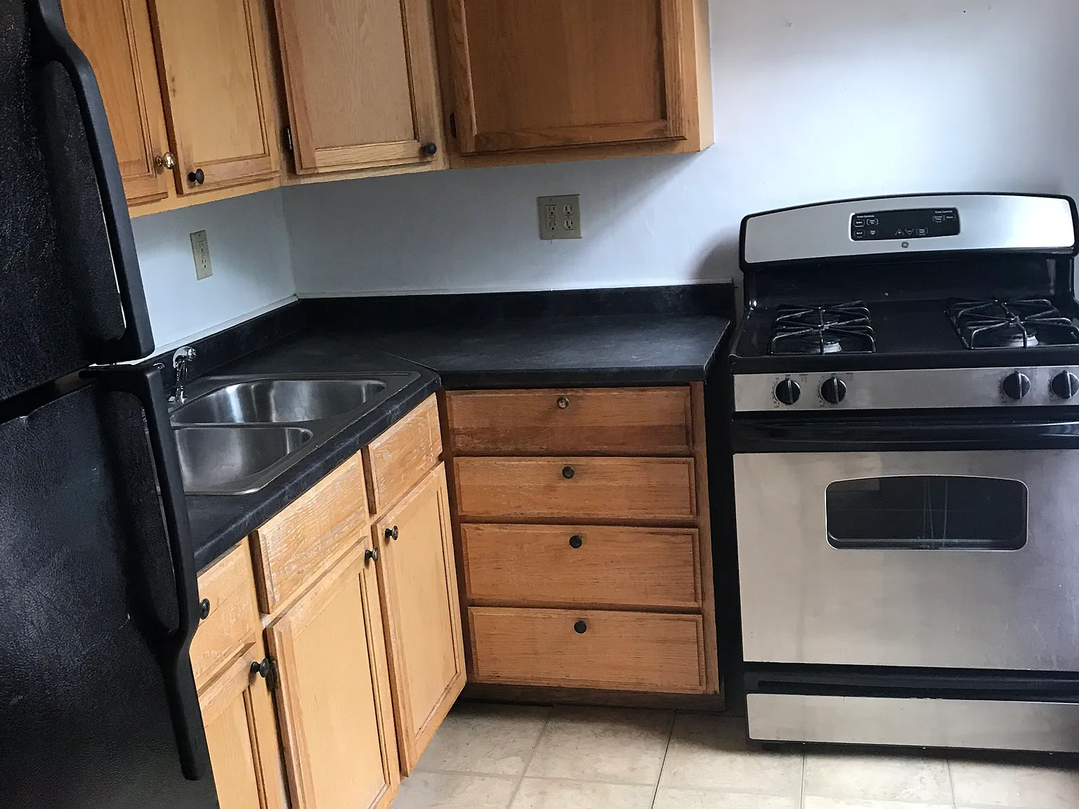 210 Pearl Street - 4 — Photo 2